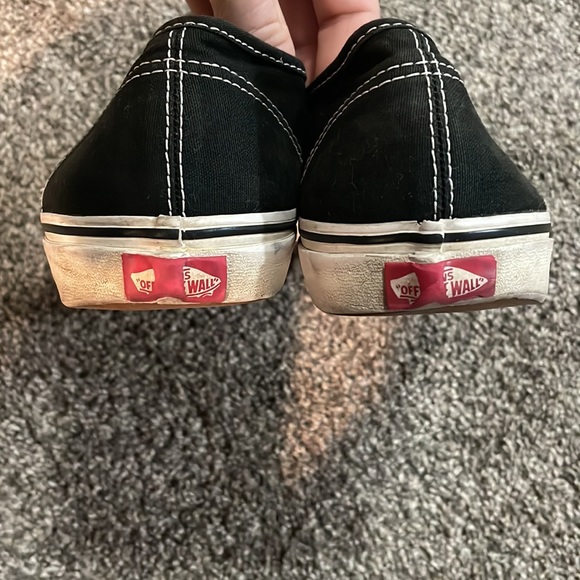 Black and white authentic vans - Picture 3 of 4